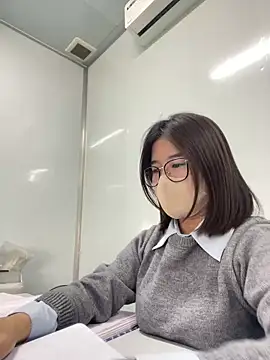 Snapshot of LanJeny_sexy chatting on January 16, 7:28 am LanJeny sexy online show from January 16, 7:28 am