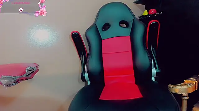 Kendall hornyy online show from February 2, 7:52 am