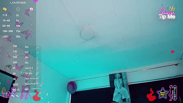 Kendall hornyy online show from February 13, 7:43 pm