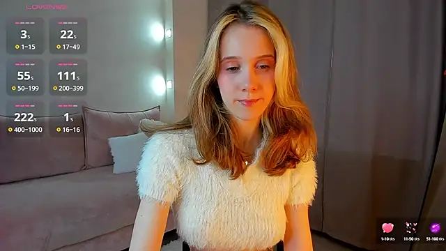 Snapshot of Dearly_Emily chatting on January 6, 8:03 am Dearly Emily online show from January 6, 8:03 am