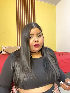 Snapshot of _Shara_Handal_ chatting on February 13, 9:27 am Shara Handal online show from February 13, 9:27 am