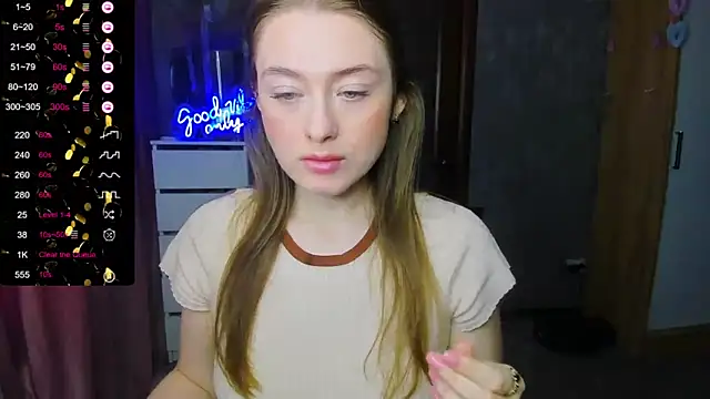 Demure Smile online show from September 25, 5:11 am