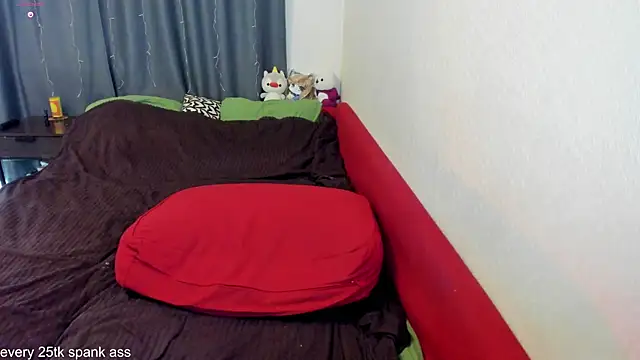 GeorginiaGrimes online show from May 14, 9:49 am