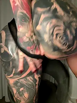 redNatified online show from November 29, 9:18 pm