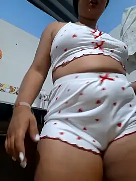sexy-latin10 online show from January 9, 2:33 am
