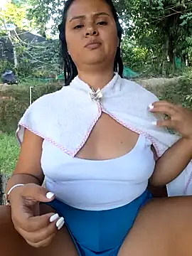 sexy-latin10 online show from January 11, 1:43 pm