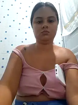 sexy-latin10 online show from January 16, 9:05 am