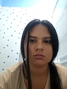sexy-latin10 online show from January 30, 9:15 am