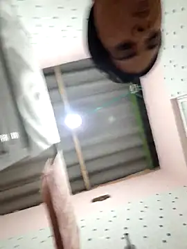 Snapshot of sexy-latin10 chatting on October 12, 7:18 am sexy-latin10 online show from October 12, 7:18 am