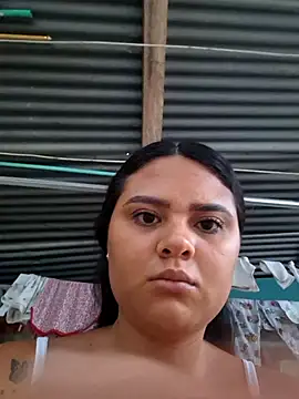 Snapshot of sexy-latin10 chatting on October 26, 10:43 am sexy-latin10 online show from October 26, 10:43 am