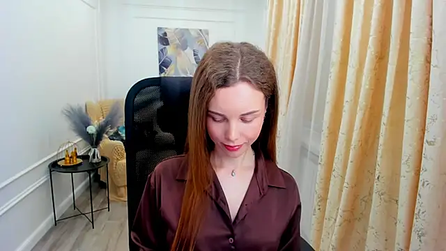 MileyWings online show from June 27, 11:37 am