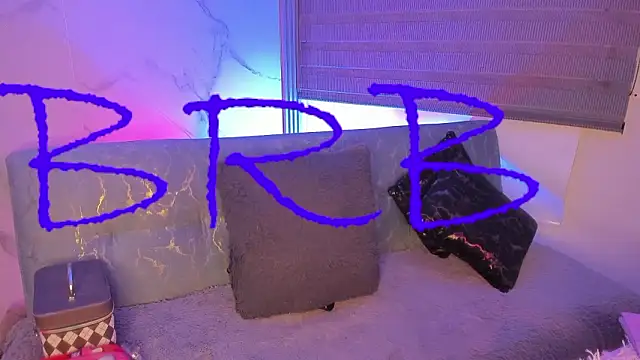 dayan silva  online show from March 14, 1:12 am