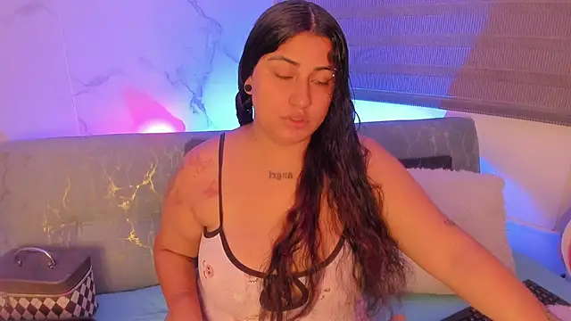 dayan silva  online show from March 18, 11:30 pm