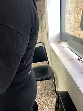 Snapshot of ThicBunz chatting on February 13, 3:46 pm ThicBunz online show from February 13, 3:46 pm