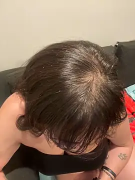 Snapshot of ThicBunz chatting on March 8, 12:22 am ThicBunz online show from March 8, 12:22 am