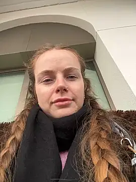 Piinkpandora online show from February 2, 1:43 pm