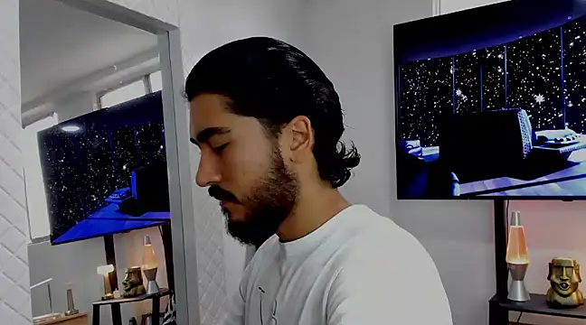 Snapshot of david__johnson372 chatting on January 27, 12:16 pm david johnson372 online show from January 27, 12:16 pm