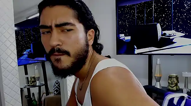 Snapshot of david__johnson372 chatting on February 2, 12:02 pm david johnson372 online show from February 2, 12:02 pm