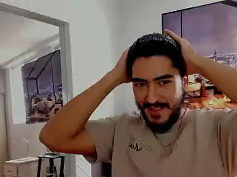 Snapshot of david__johnson372 chatting on February 8, 1:54 pm david johnson372 online show from February 8, 1:54 pm