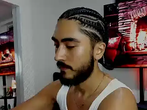 Snapshot of david__johnson372 chatting on February 9, 2:06 am david johnson372 online show from February 9, 2:06 am