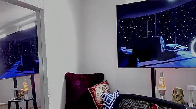 Snapshot of david__johnson372 chatting on February 9, 4:07 pm david johnson372 online show from February 9, 4:07 pm