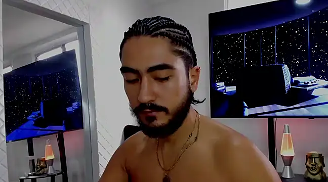 Snapshot of david__johnson372 chatting on February 10, 12:39 pm david johnson372 online show from February 10, 12:39 pm