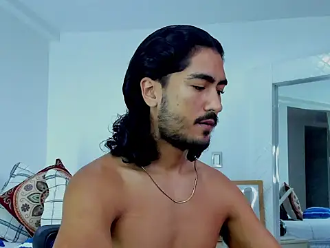 Snapshot of david__johnson372 chatting on November 1, 11:34 am david johnson372 online show from November 1, 11:34 am