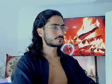 Snapshot of david__johnson372 chatting on January 11, 2:16 am david johnson372 online show from January 11, 2:16 am