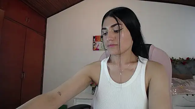 Alheli 16 online show from December 13, 3:32 pm