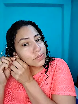 aixa 15 online show from May 12, 12:13 pm