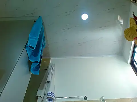 hornymilf 69xxx online show from December 12, 6:31 pm