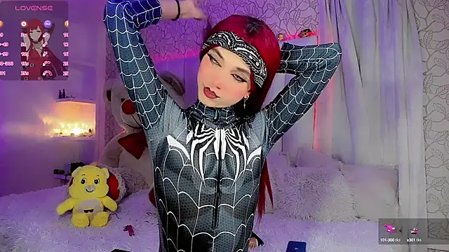 cute-estefany-19 online show from January 18, 2:03 am
