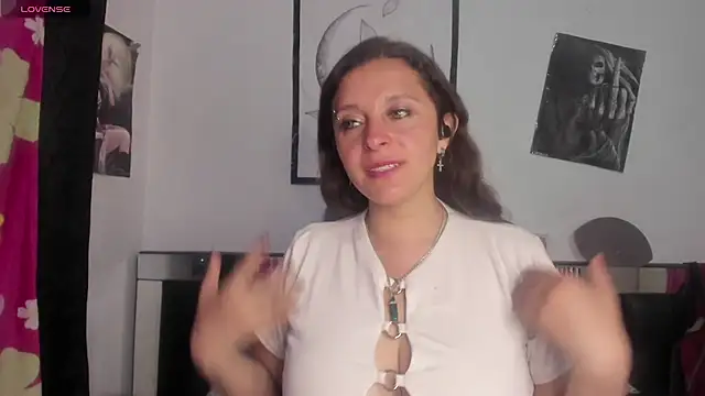 Baioleth online show from December 9, 1:51 am