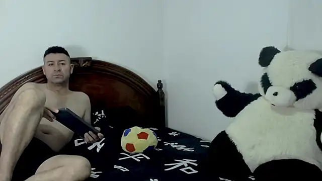 ambar jacksonn online show from January 7, 1:02 pm