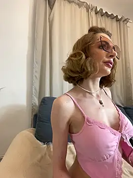 Kat kate online show from February 14, 3:05 pm