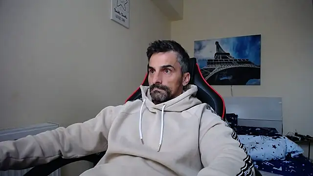 amydamarw online show from May 1, 4:28 am