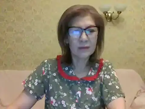 Snapshot of Elegant00Lady chatting on January 14, 3:04 pm Elegant00Lady online show from January 14, 3:04 pm