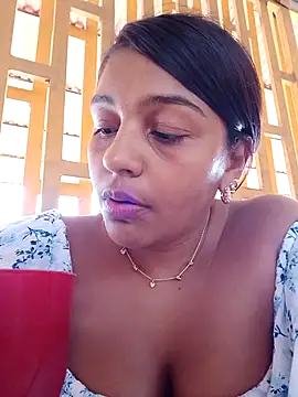 anaesca online show from February 19, 5:27 pm