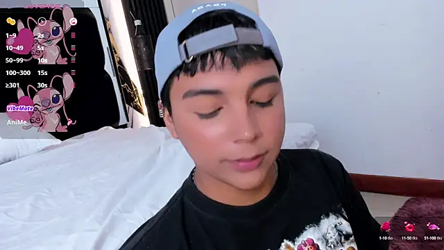 Seductivo jr online show from February 12, 7:34 am