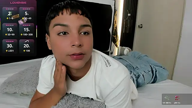 Seductivo jr online show from October 6, 3:48 am