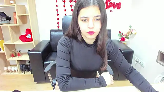 Molly Owens online show from February 17, 12:48 pm