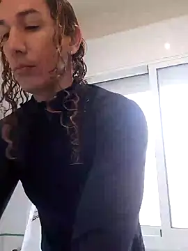 Snapshot of Greacky chatting on January 20, 2:14 pm Greacky online show from January 20, 2:14 pm