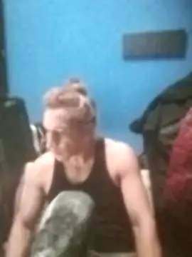Snapshot of Greacky chatting on April 2, 7:11 pm Greacky online show from April 2, 7:11 pm
