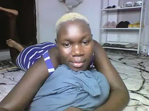 sexyqueen02 online show from March 4, 5:00 am