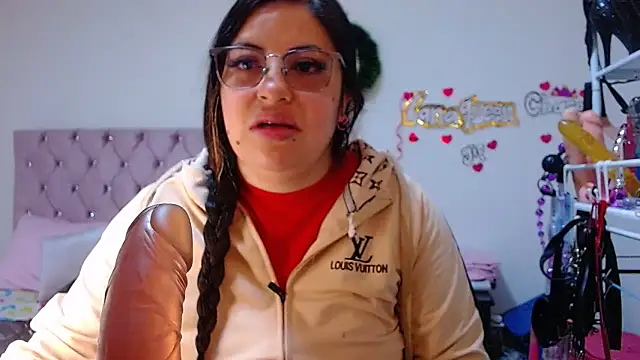 lanaqueen699 online show from February 10, 12:09 pm