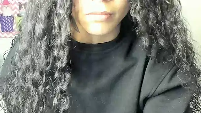 Snapshot of Ama_music chatting on December 24, 5:23 pm Ama music online show from December 24, 5:23 pm