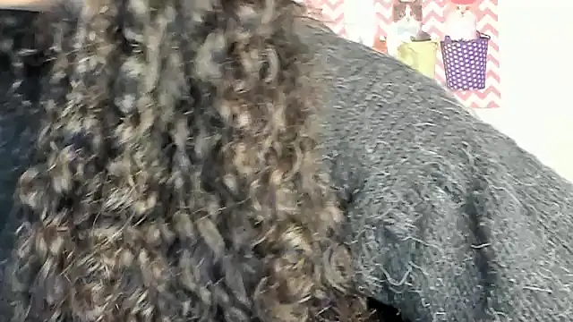 Snapshot of Ama_music chatting on December 29, 5:54 pm Ama music online show from December 29, 5:54 pm