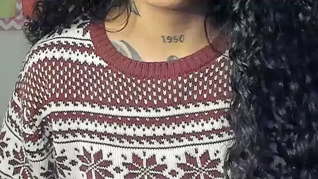 Snapshot of Ama_music chatting on January 8, 7:03 pm Ama music online show from January 8, 7:03 pm