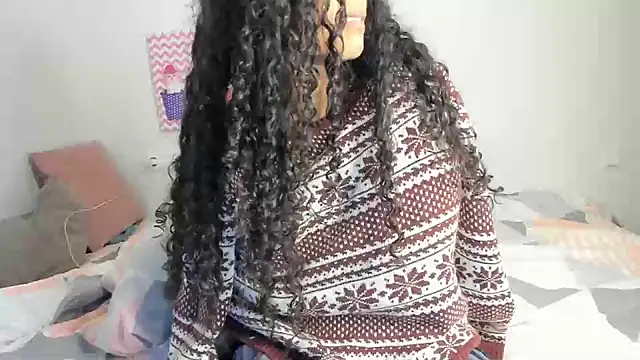 Snapshot of Ama_music chatting on January 26, 1:47 pm Ama music online show from January 26, 1:47 pm