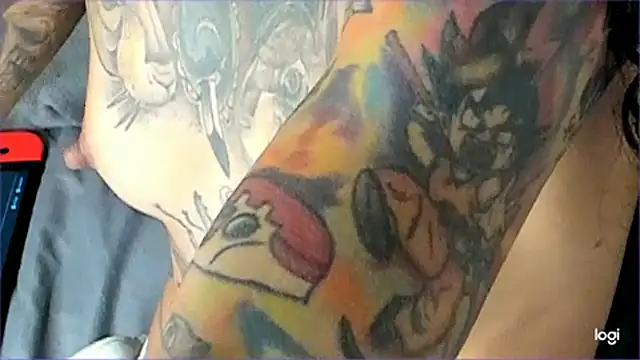 Snapshot of Ama_music chatting on March 15, 11:51 am Ama music online show from March 15, 11:51 am